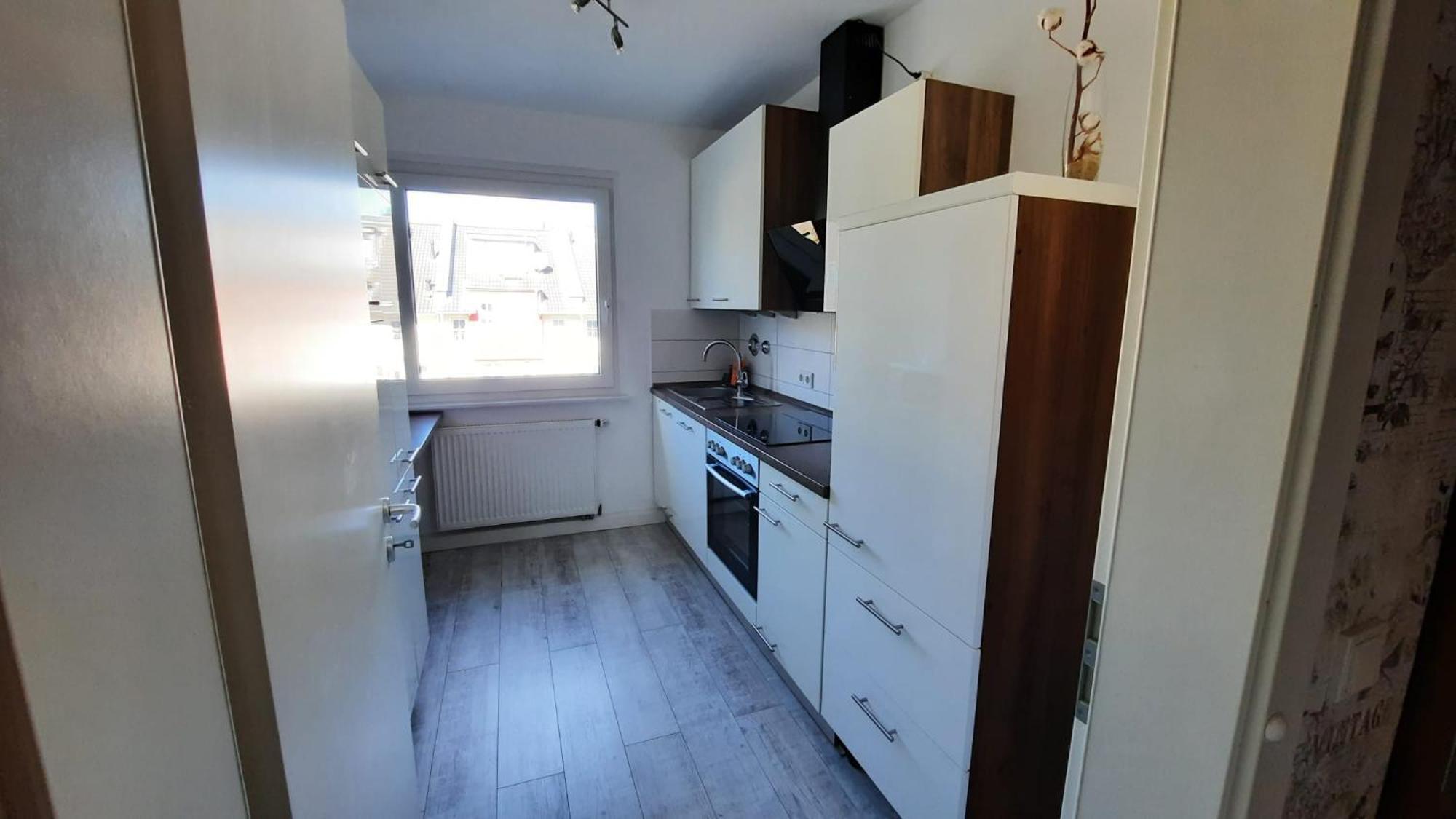 Ruhig Gelegene 2-Zi Fewo, Wallbox, Balkon Essen Exterior foto